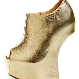 Privileged Keaton Gold Metallic Shootie